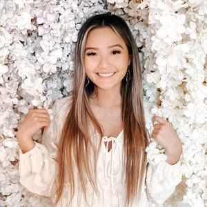 Meet your Posher, Trina